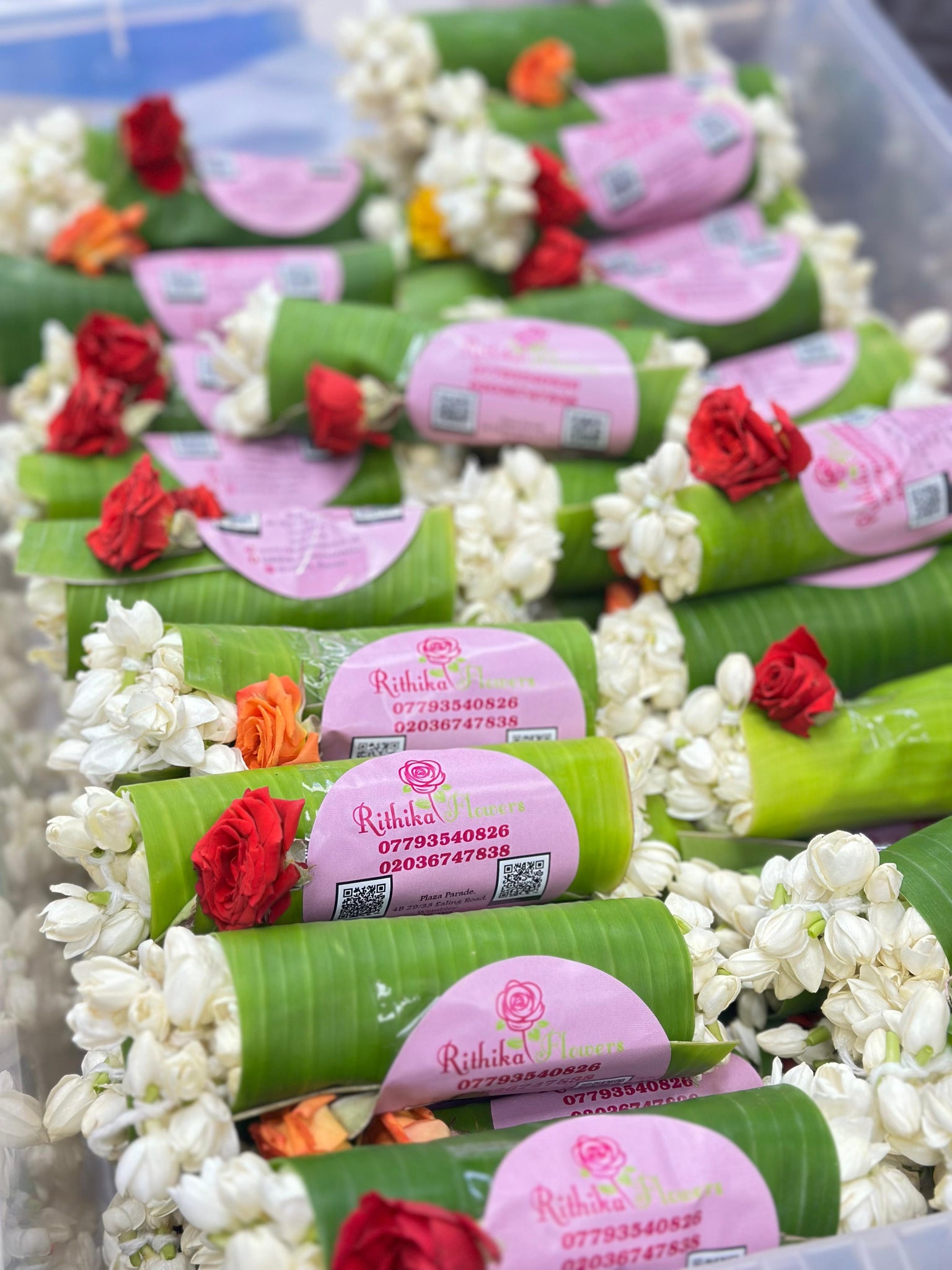 Jasmine Flower Roll